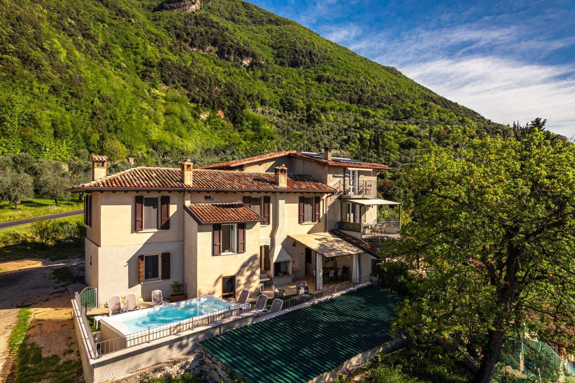 Muslone Piccola Meraviglia Sul Garda מראה חיצוני תמונה